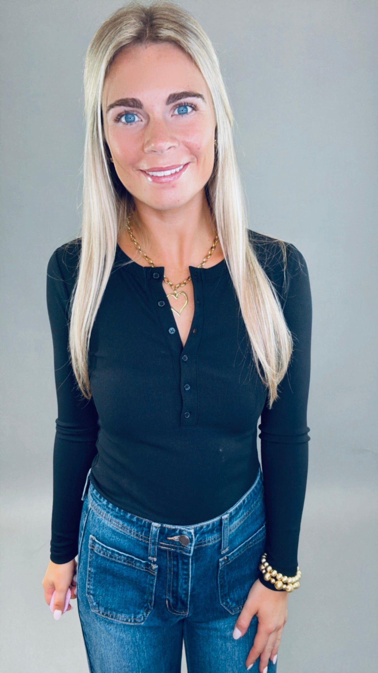 Buttoned Up Babe Top (black)