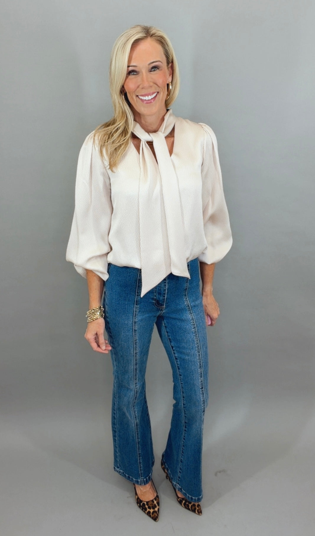 Chic Happens Top (champagne)