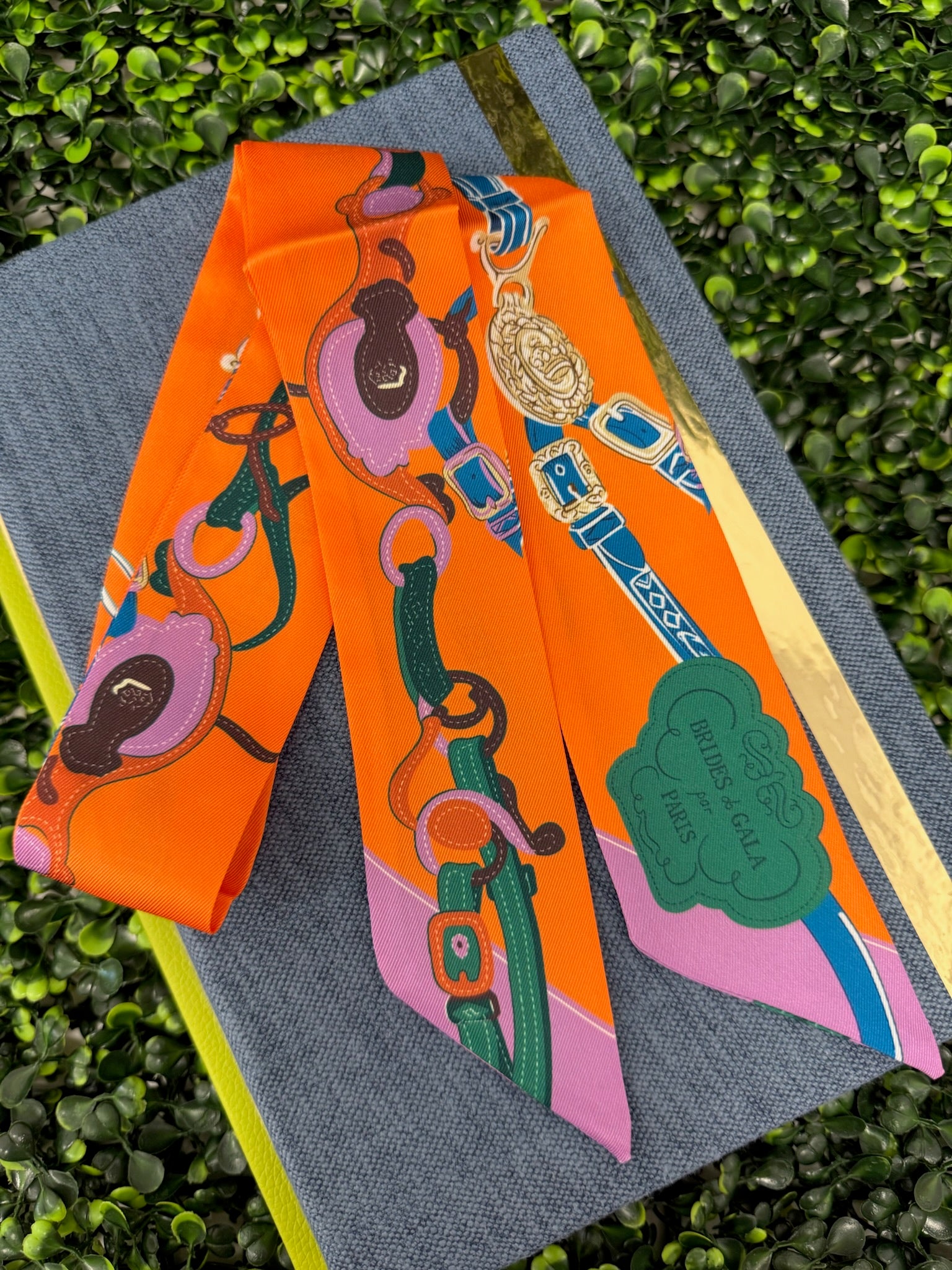 Charm Bar Twilly Scarf