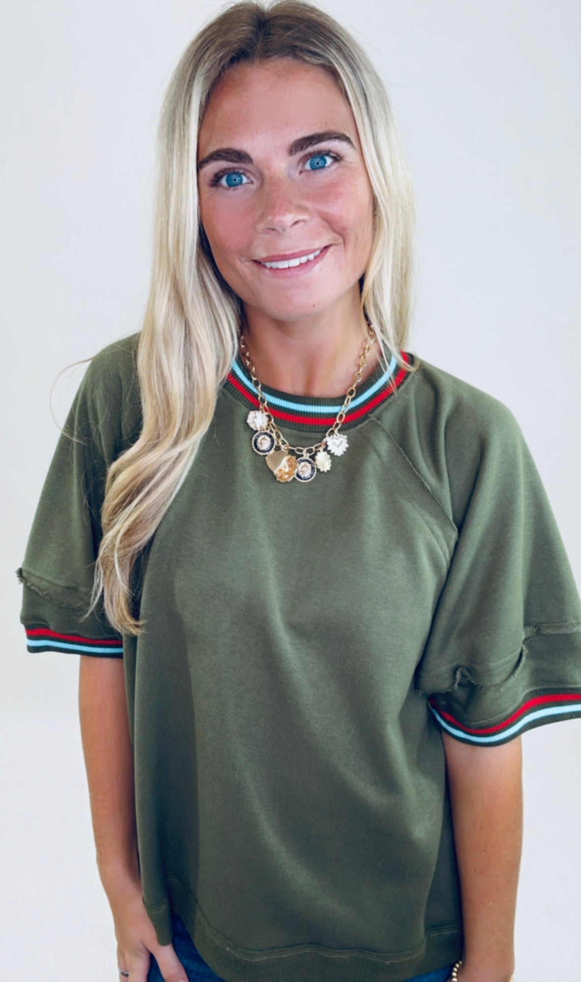 The Avenue Top (olive)