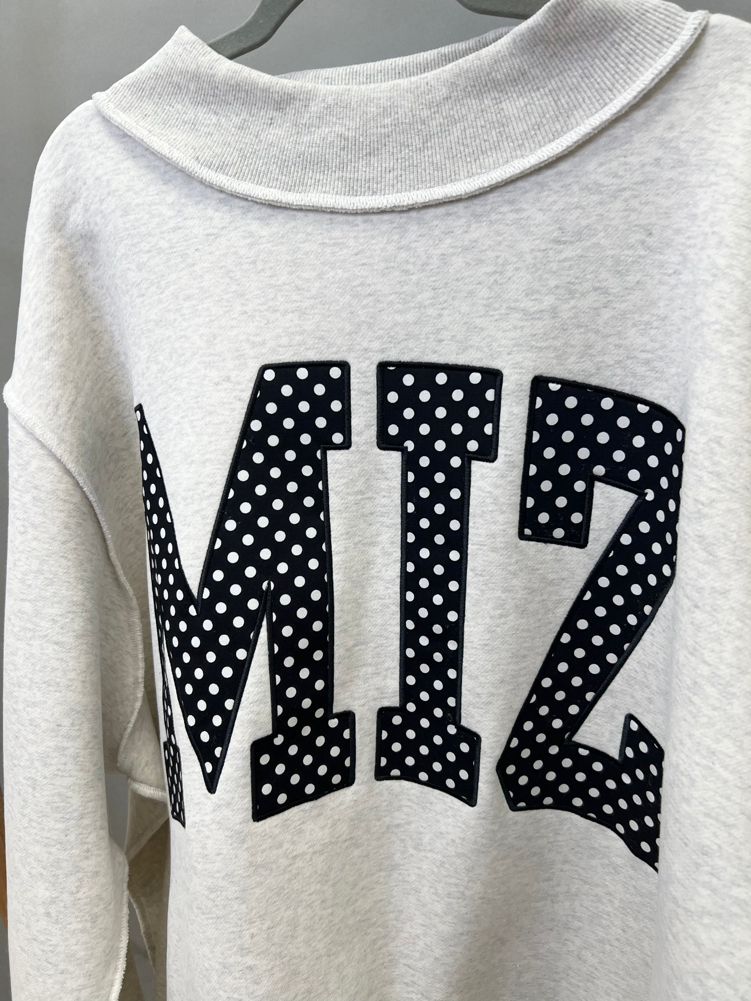 MIZ Mockneck Sweatshirt