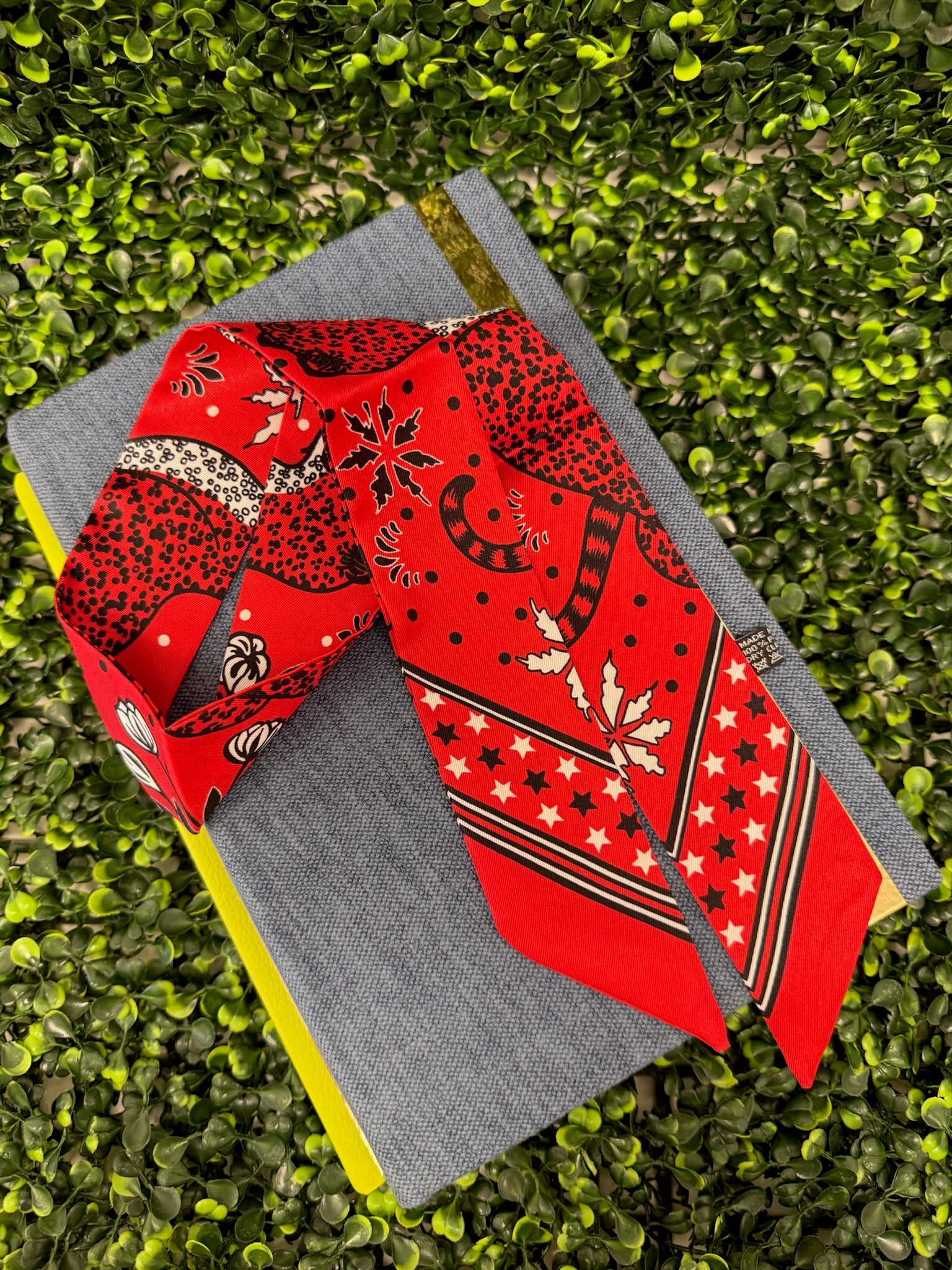 Charm Bar Twilly Scarf