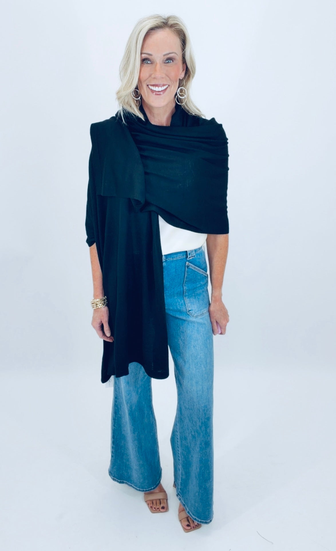 Collins Cashmere Blend Wrap  Description