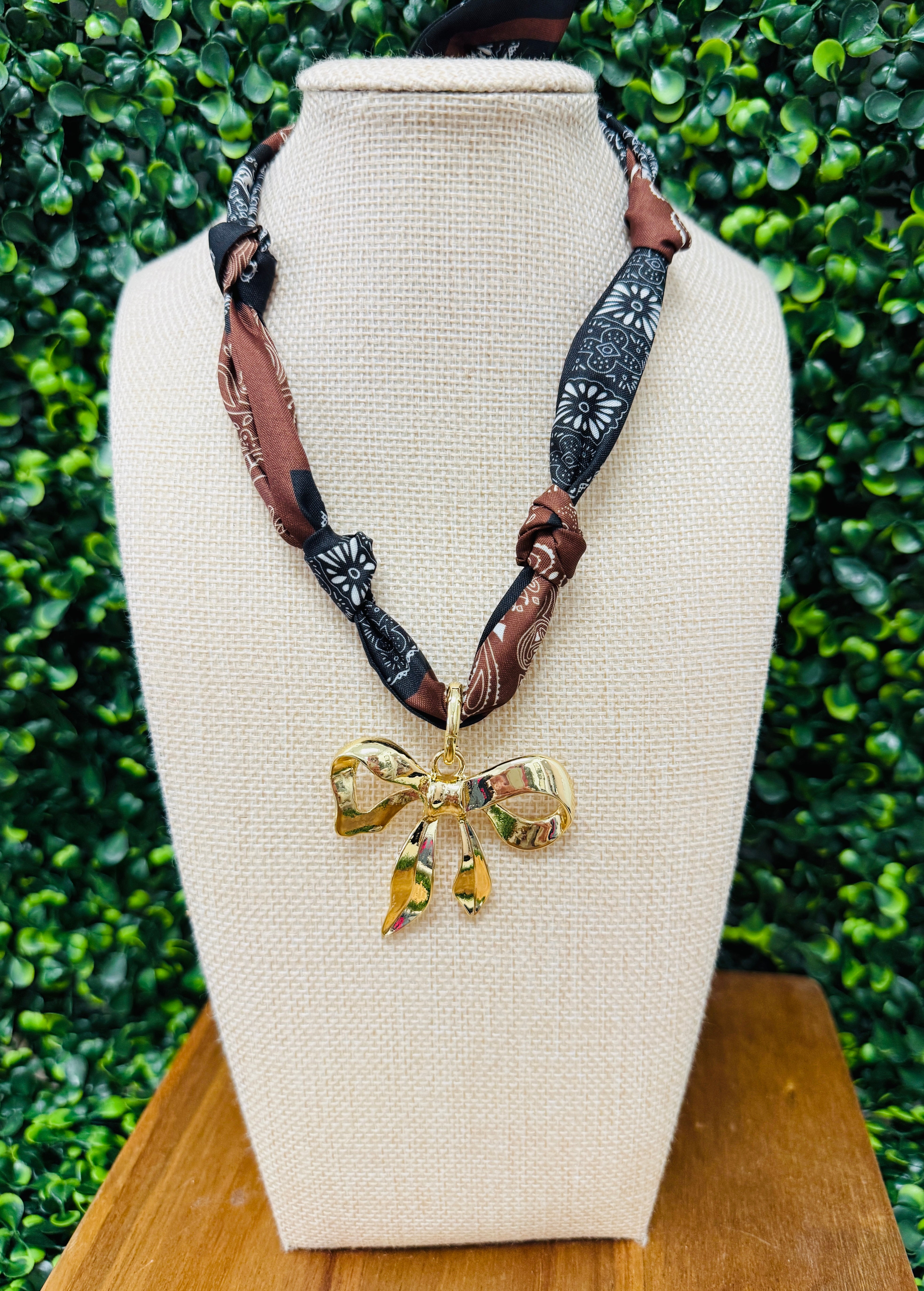 Ribbon Reverie Scarf Necklace