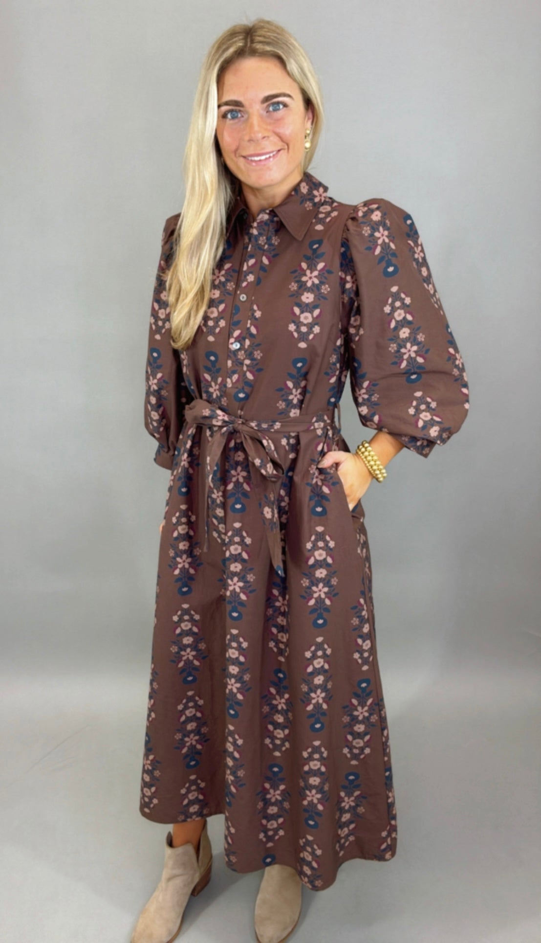 Storyline Midi Dress (brown)