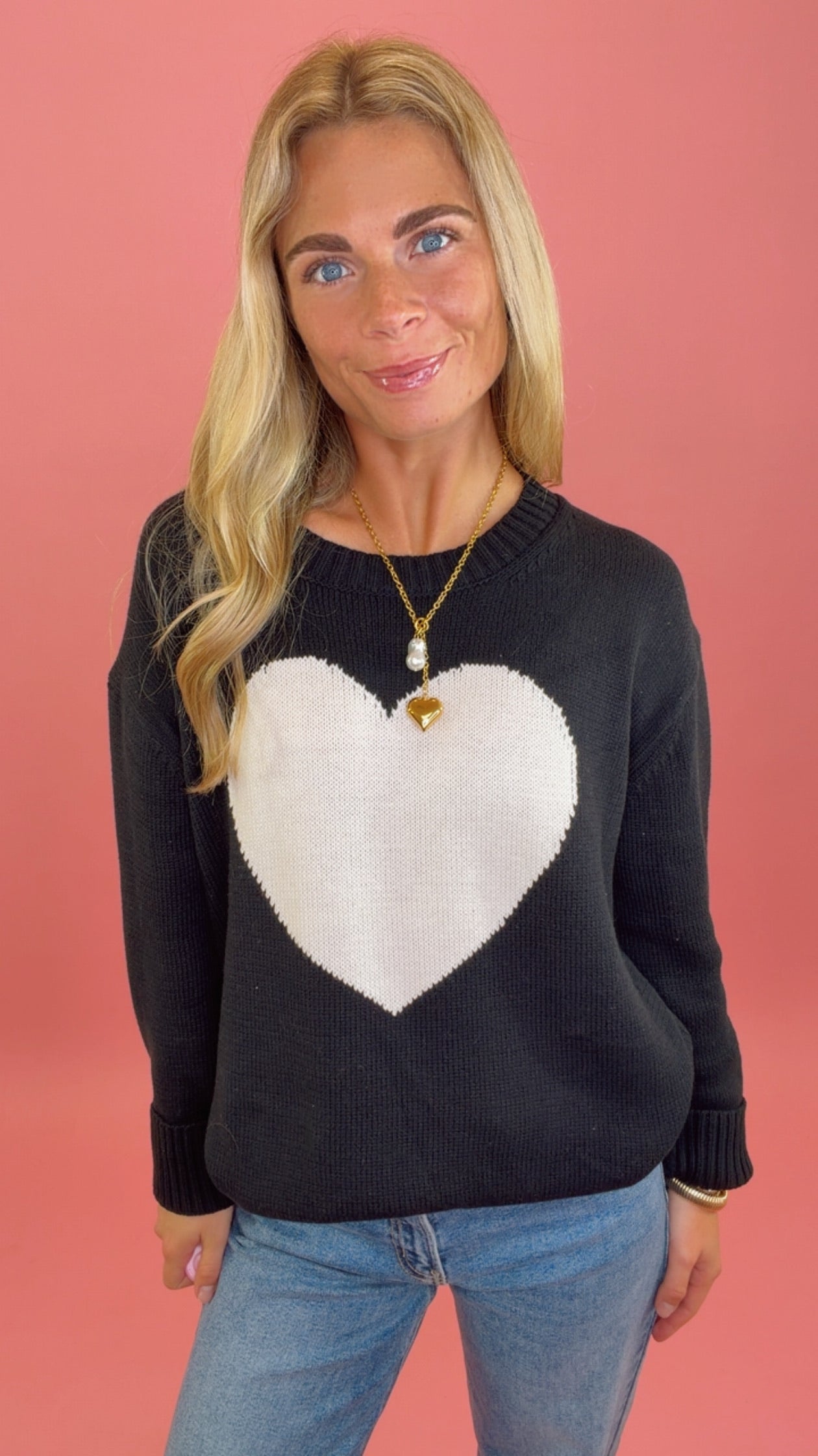 All the Love Sweater (black)