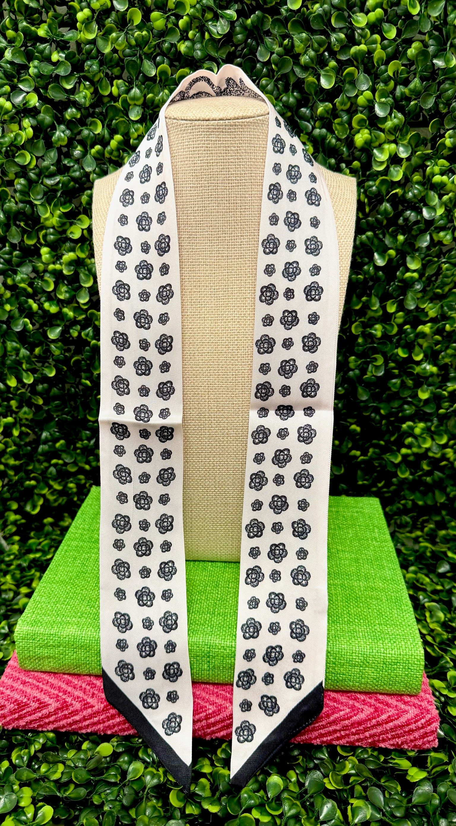 Charm Bar Twilly Scarf