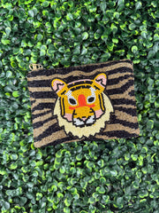 Victory Roar Pouch
