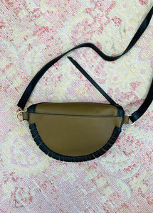 The Layla Fanny Bag (olive)