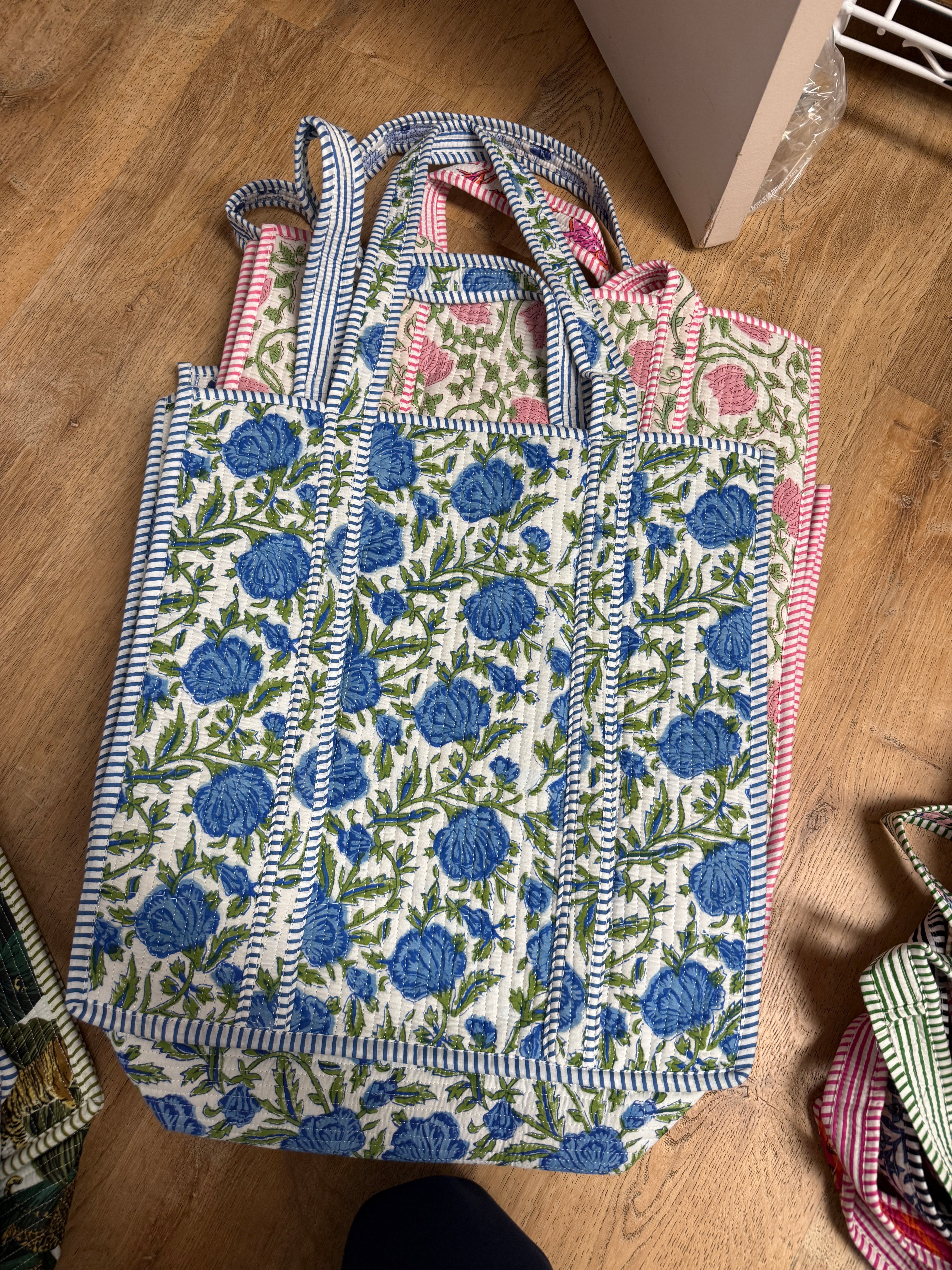 Everyday Darling XL Quilted Tote