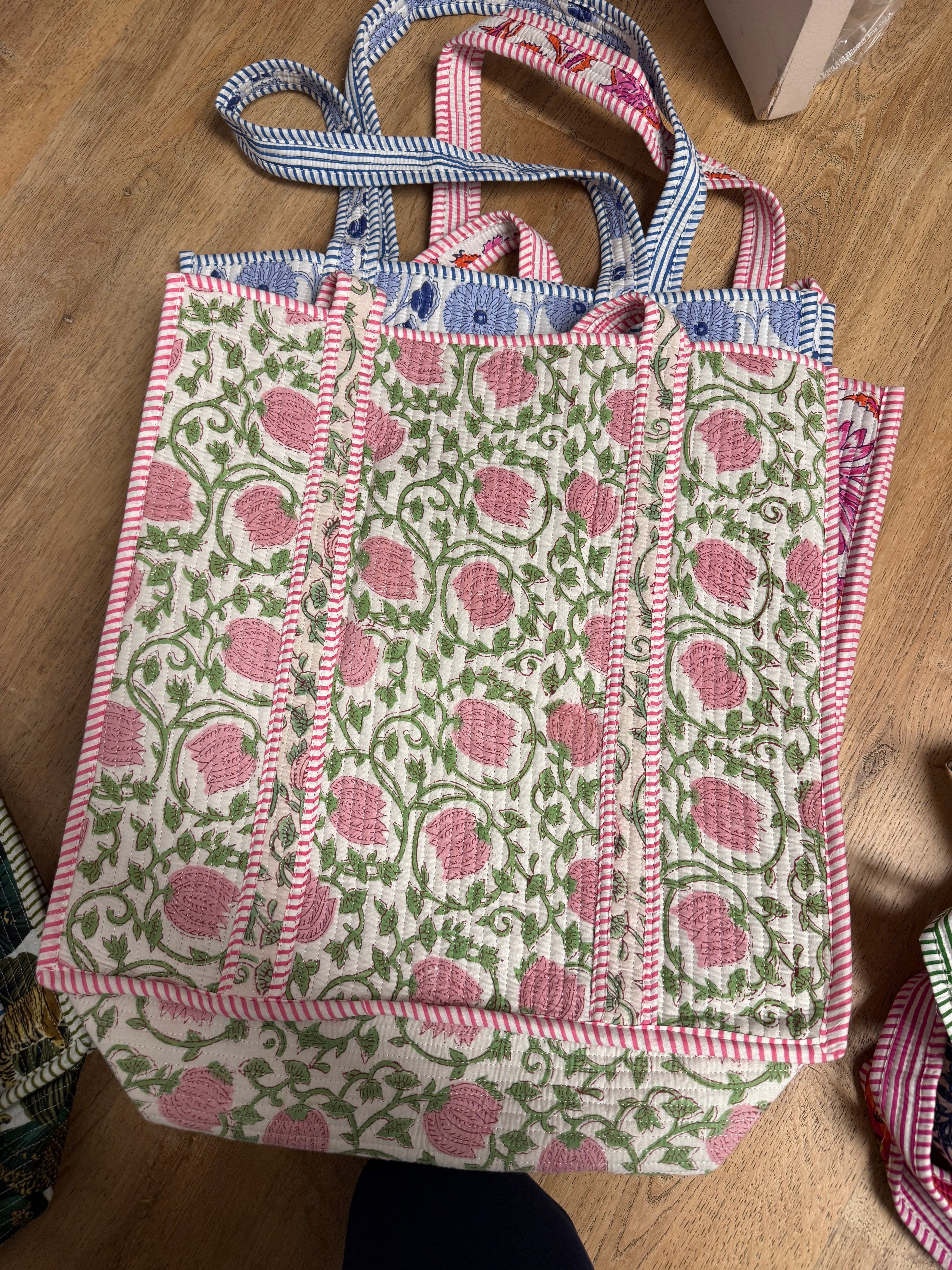 Everyday Darling XL Quilted Tote