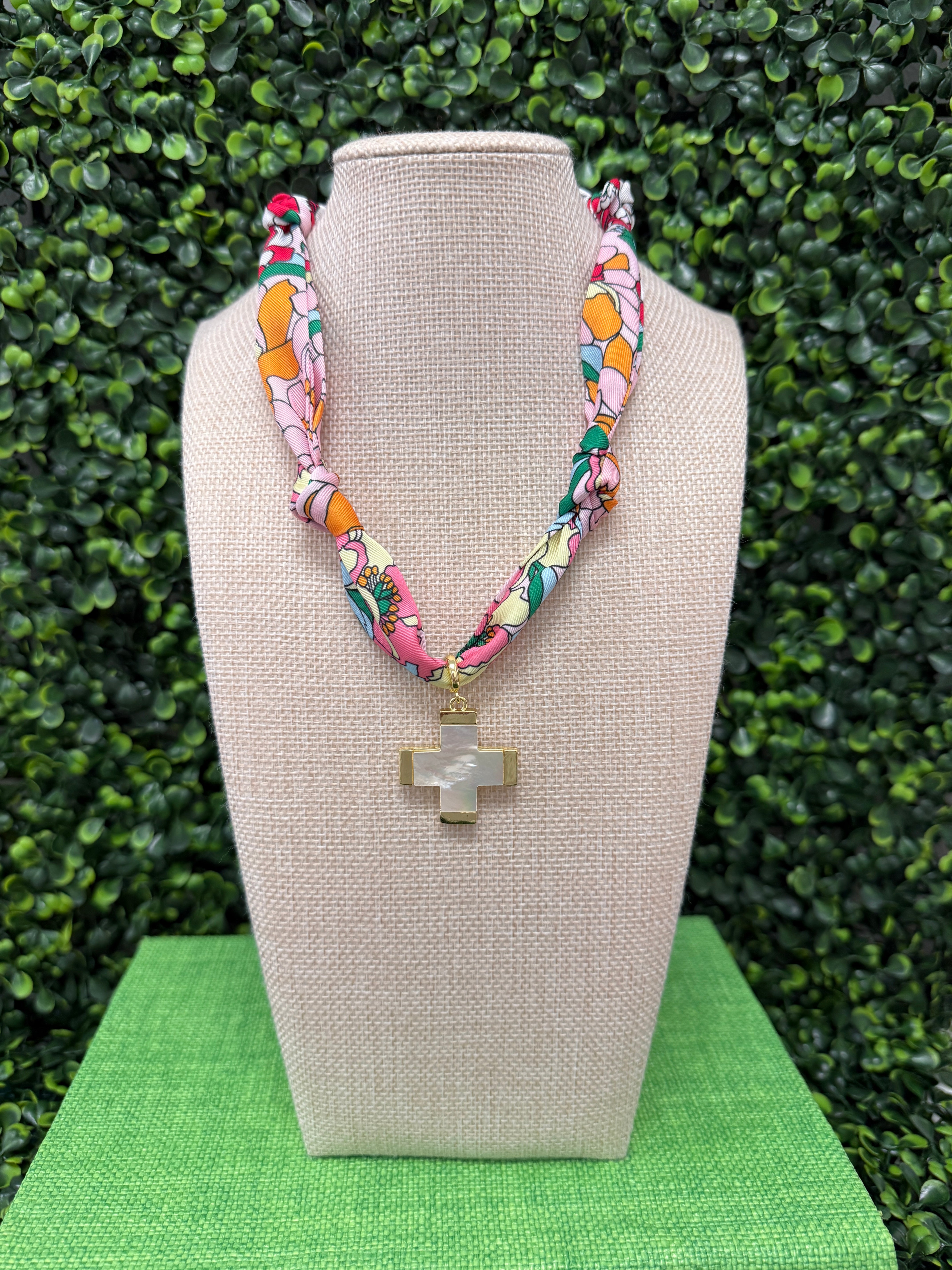 Bloom & Believe Necklace