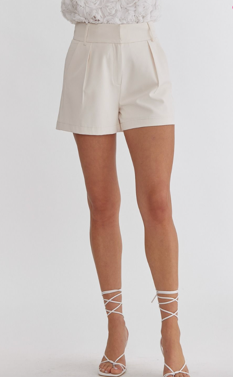 The Spring Short (cream)