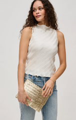 Ivy Woven Clutch (gold)