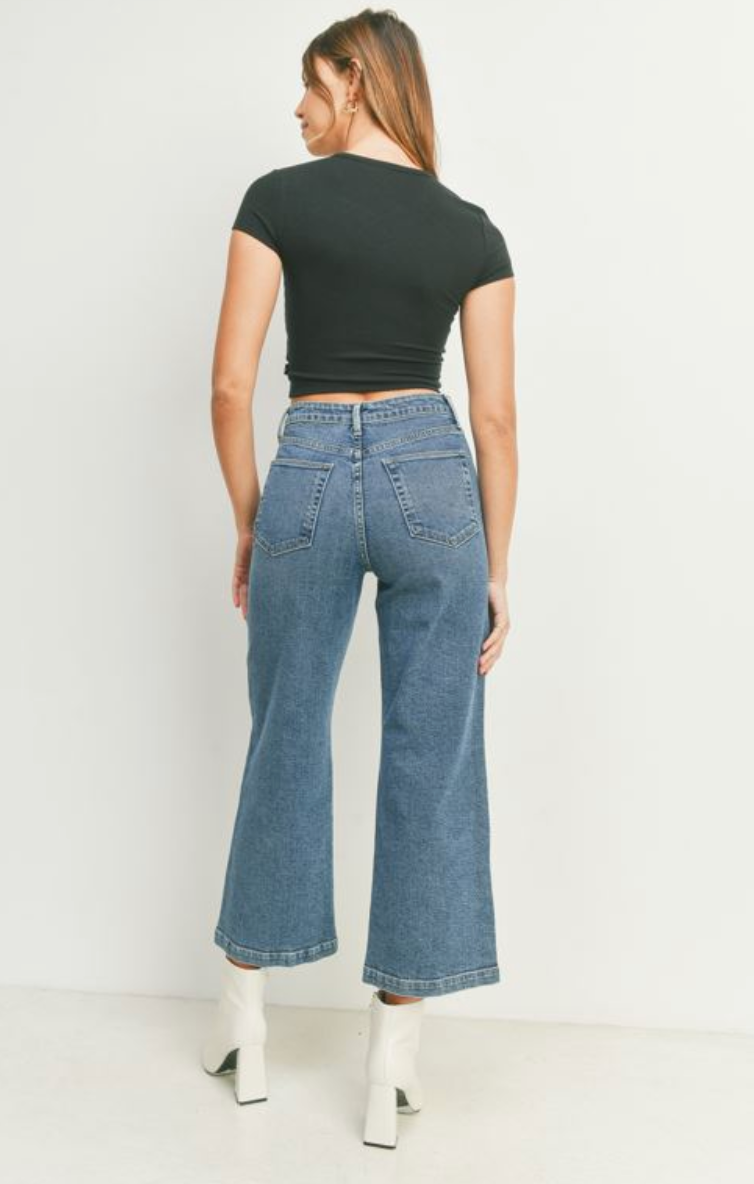 Patch Pocket Wide Leg Jean (med denim)