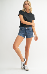 Utility Pocket Micro Rise Jean Short (med denim)