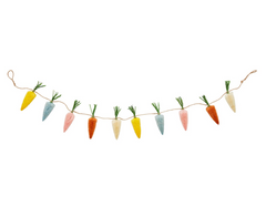 Bottle Brush Carrot Garland