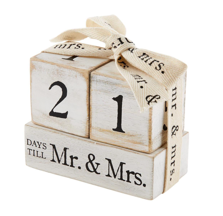 Countdown Mr & Mrs. Block Set