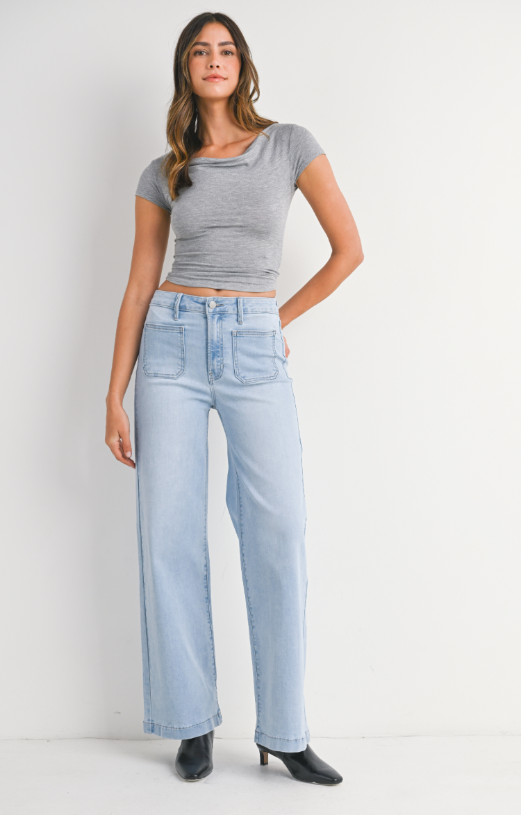 Mini Patch Pocket Wide Jean (lt denim)