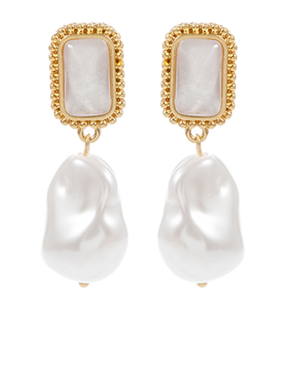 Baroque Pearl Earring