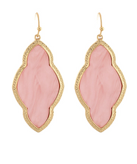 Shell Arabesque Earring