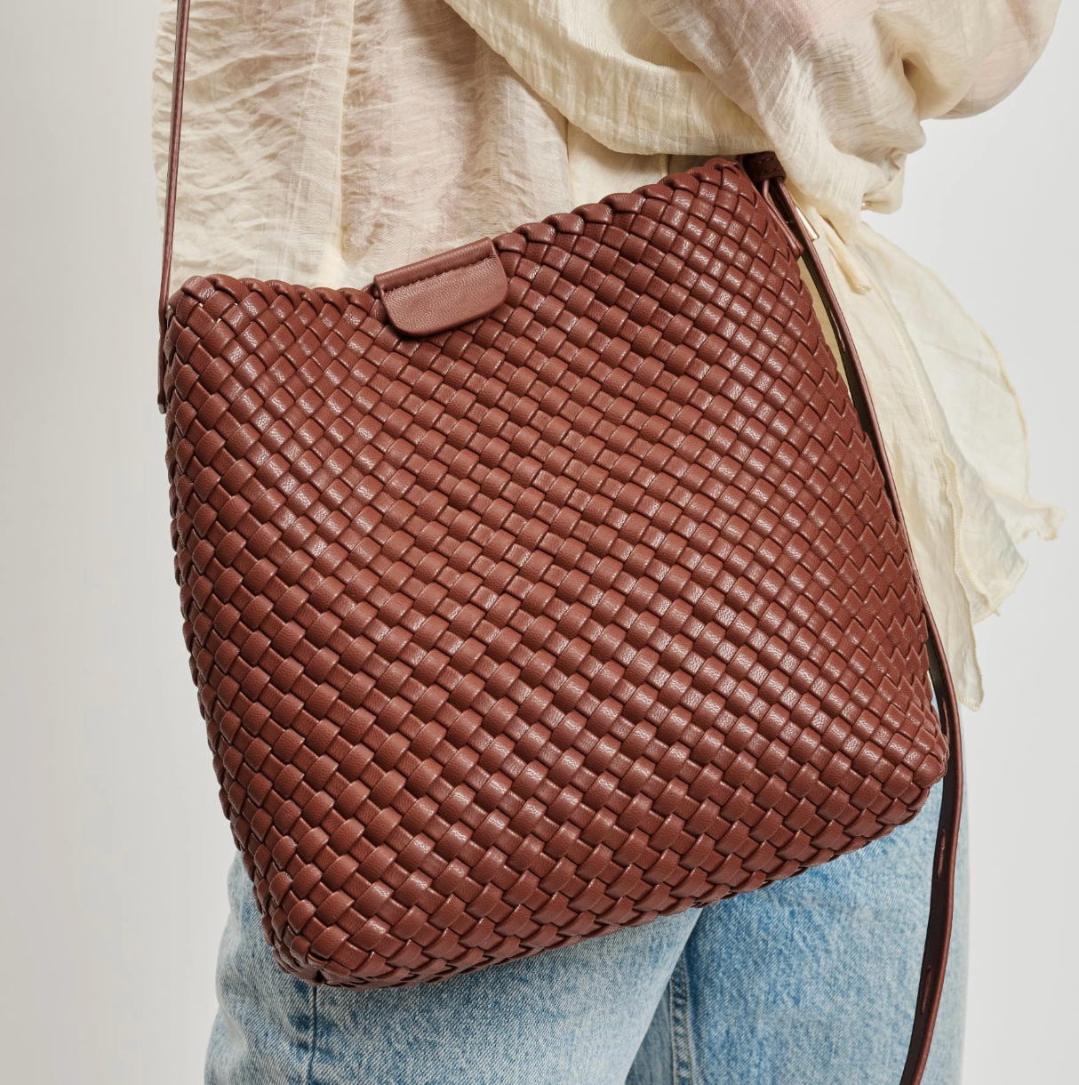 Isadora Bucket Bag