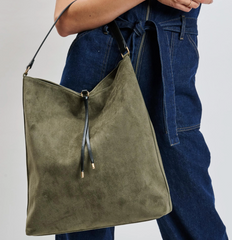 Felicity Hobo