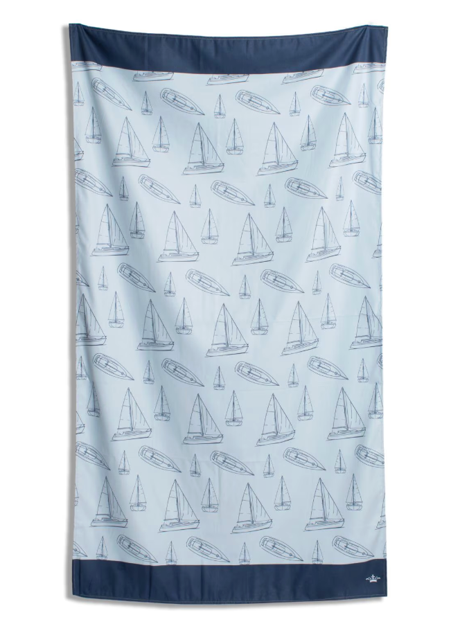 Giant Getaway Beach Towel