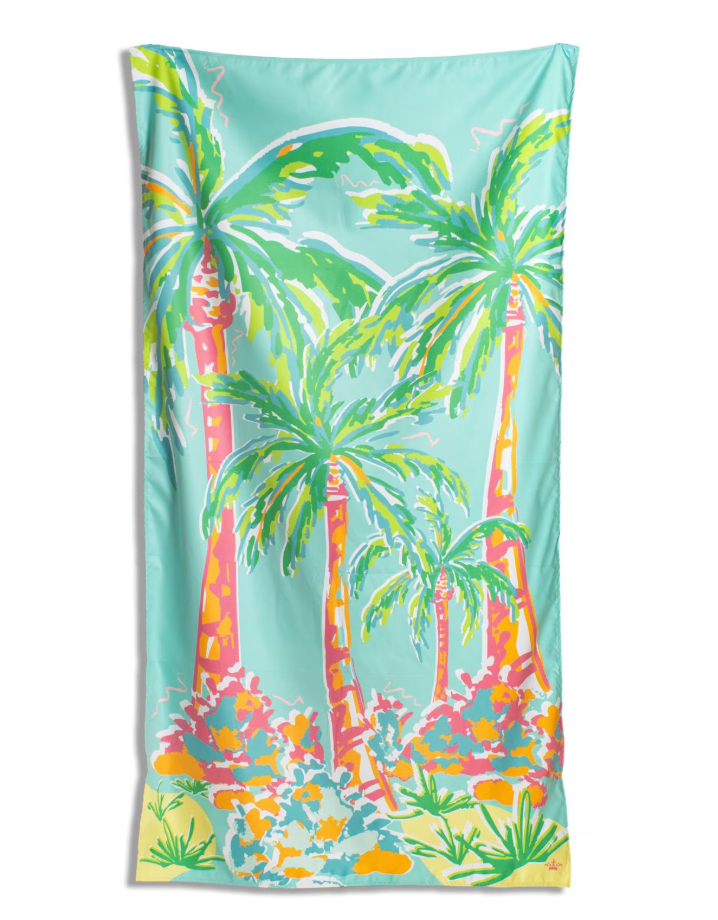 Giant Getaway Beach Towel