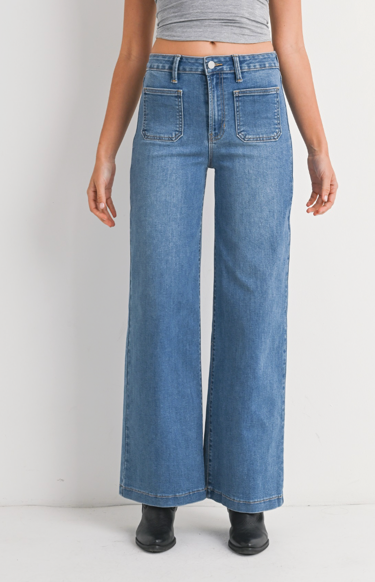 Mini Patch Pocket Wide Leg Jean (med denim)