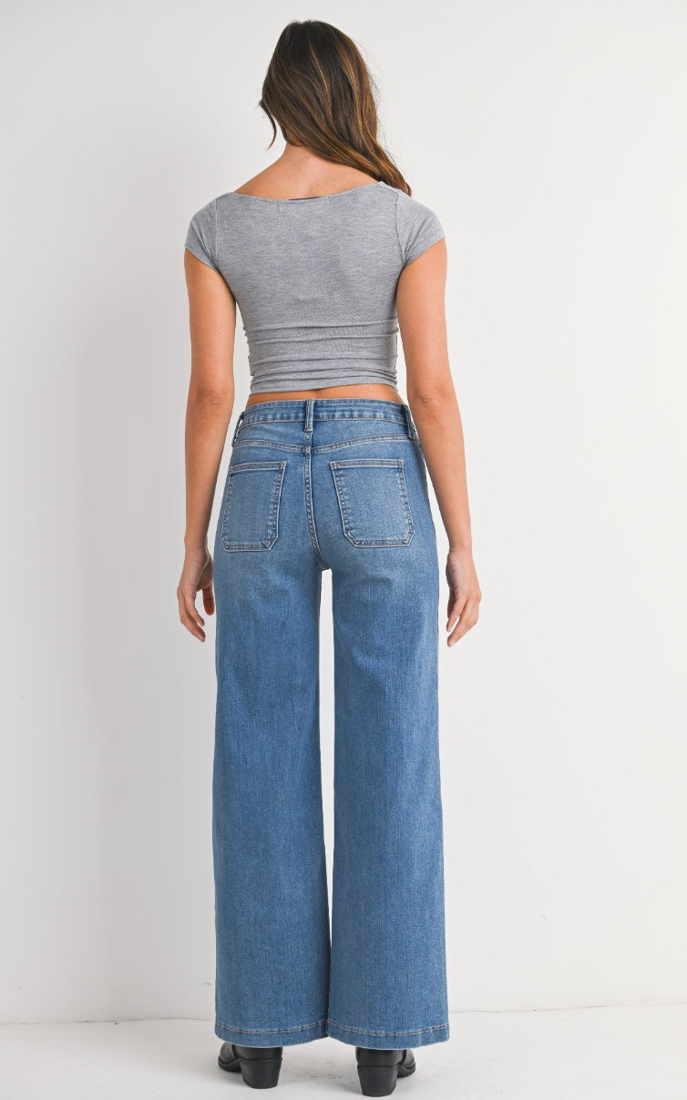 Mini Patch Pocket Wide Leg Jean (med denim)