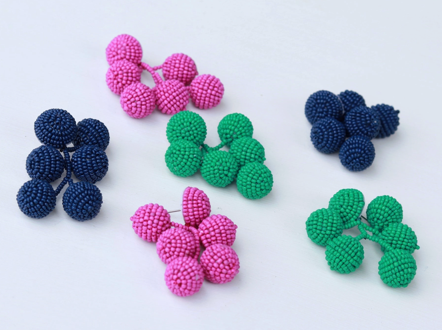 Bauble Babe Earring