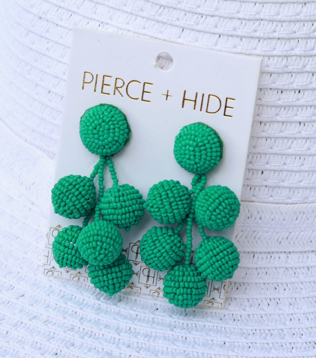 Bauble Babe Earring