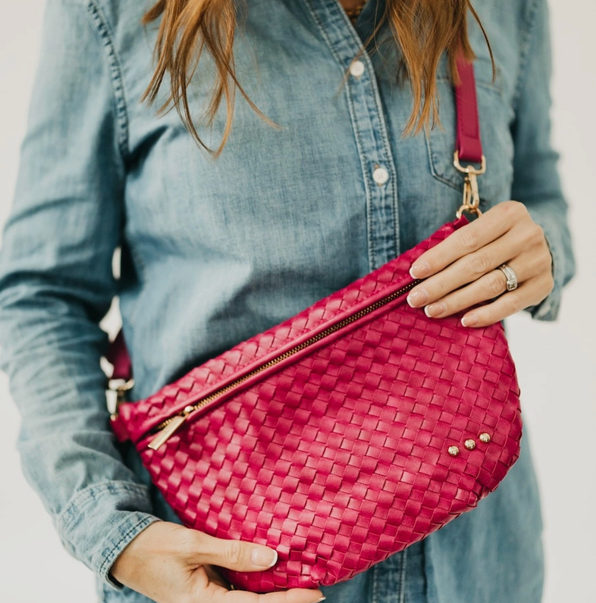 Woven Bum Bag (fuchsia)