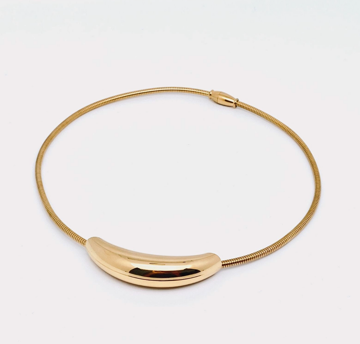 Luxe Curve Necklace