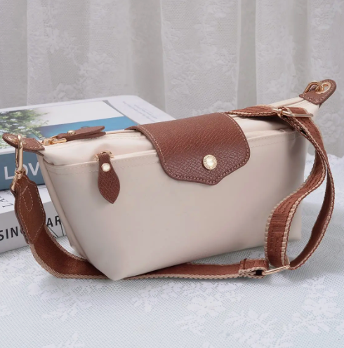 Essential Edit Bag