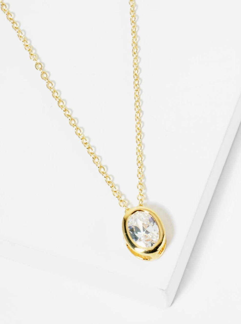 Glimmer Necklace