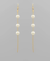 Pearl Talk Earring