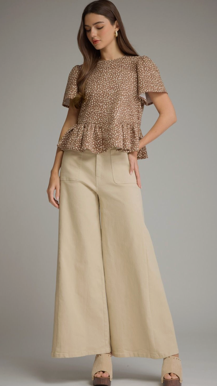 Just My Type Top (mocha/ecru)