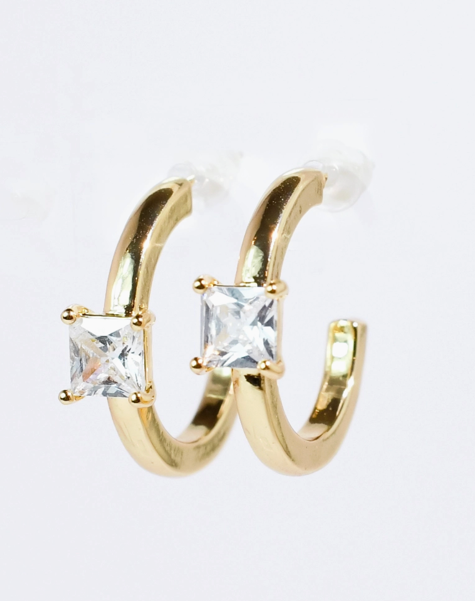 Luxe Solitaire Hoop
