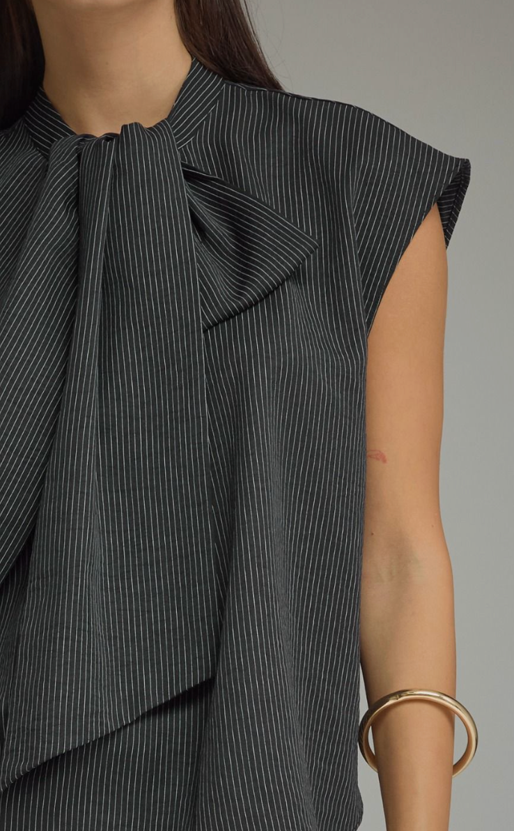 Pinstripe Poise Top (black)