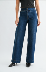 Tailored Wide Leg Jean