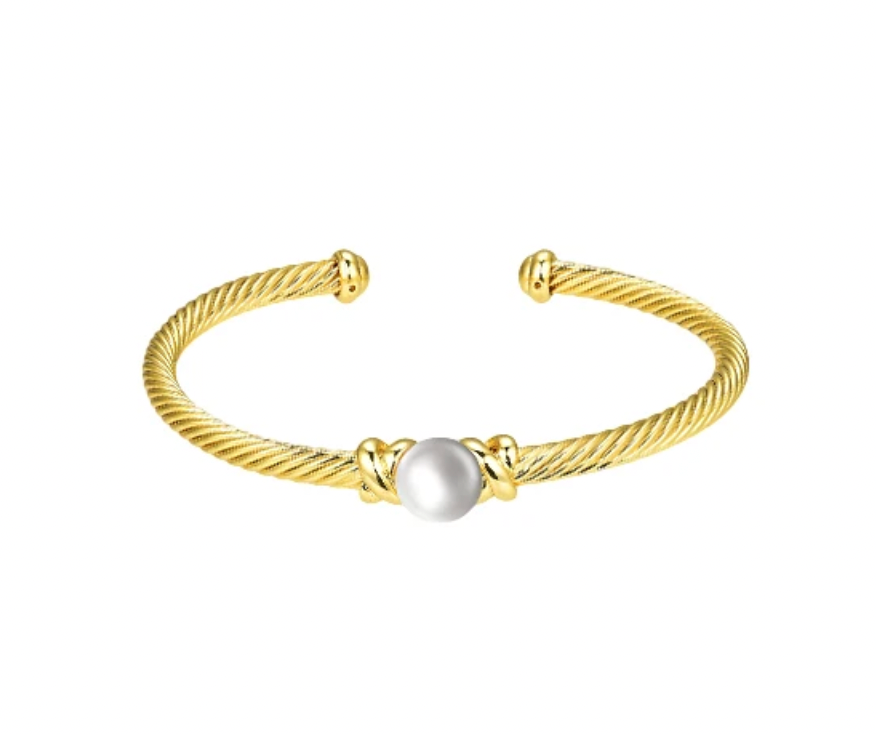 Pearl Station Cuff
