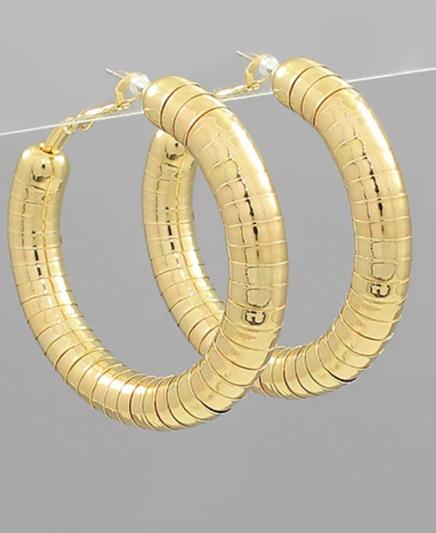 Omega Bold Hoop