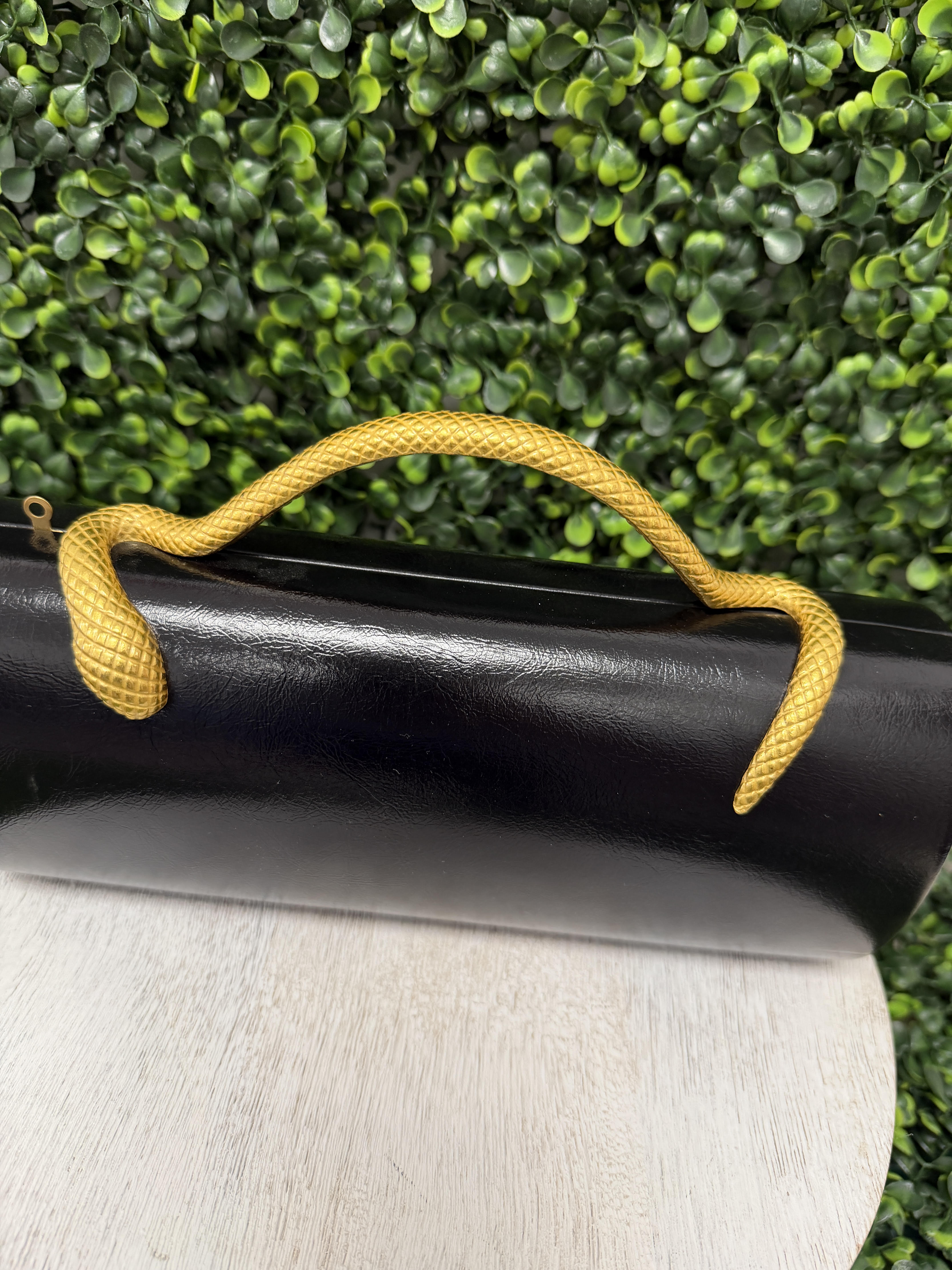 Cleo Clutch
